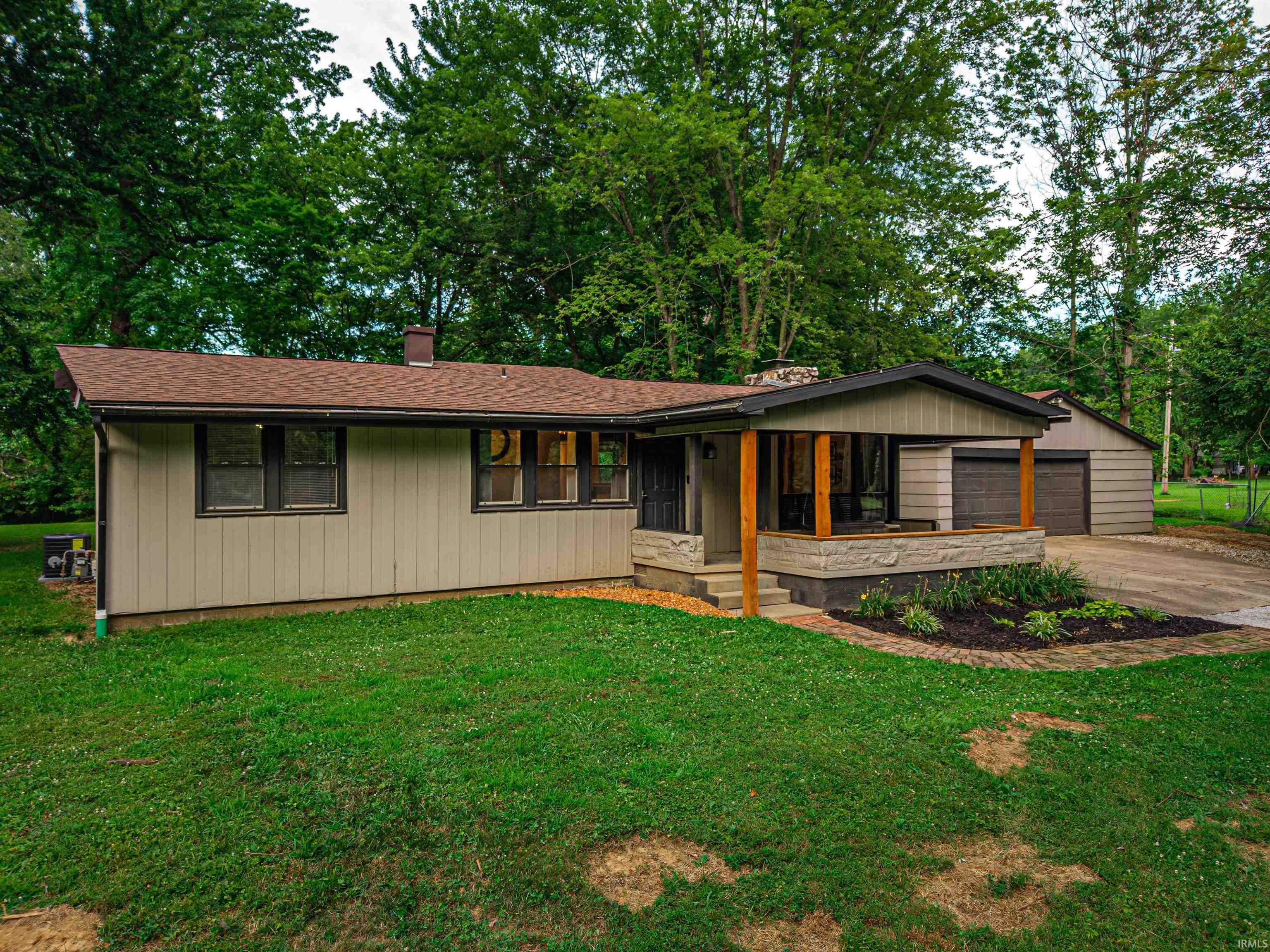 7014 West Franklin Road Evansville, IN 47712 - Photo 1 of 31
