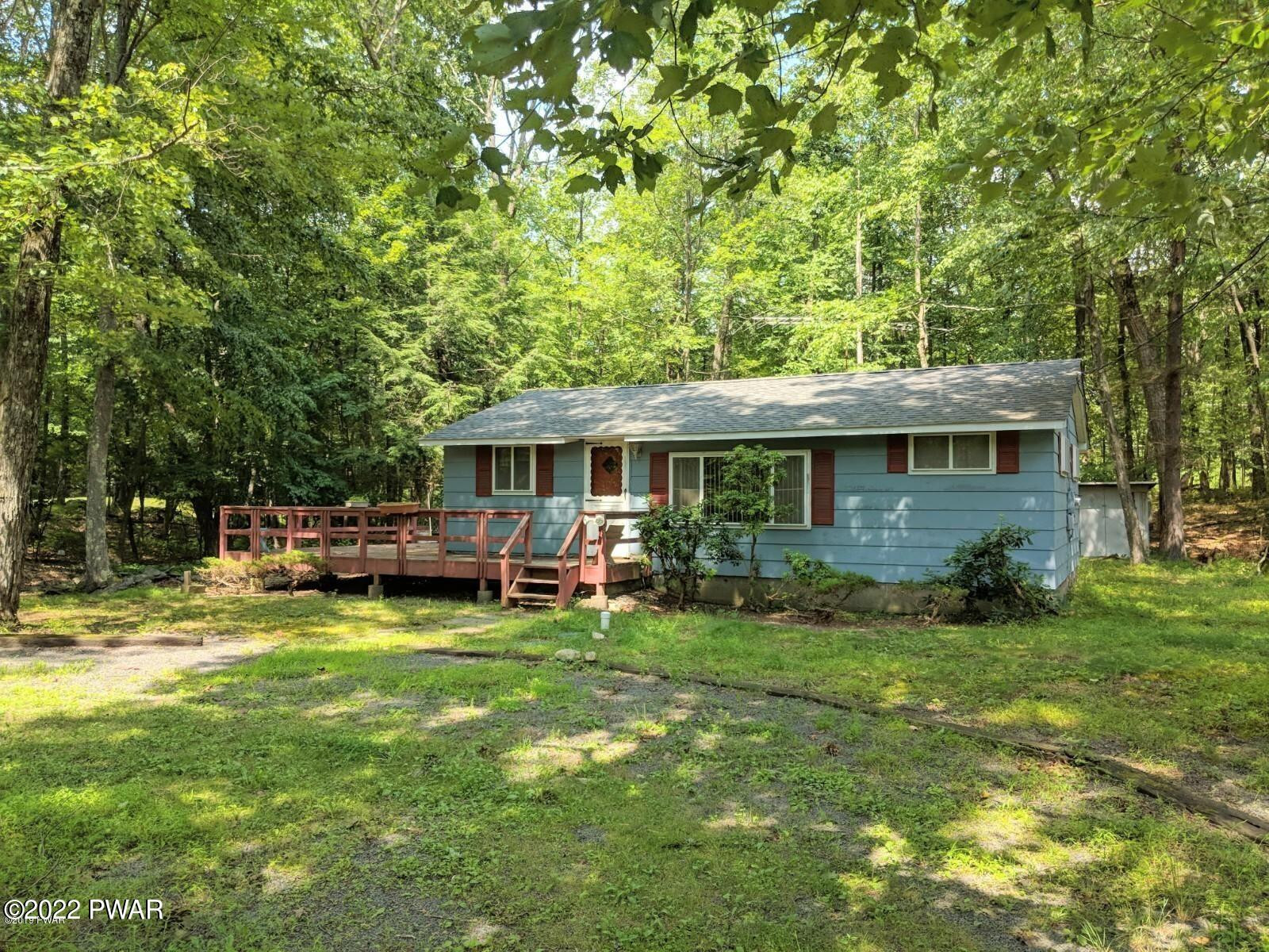 102 Red Pine Road Dingmans Ferry, PA 18328 - Photo 2 of 13