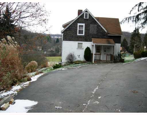 120 Barnes Road Plum, PA 15068 - Photo 5 of 15 Exterior Front.