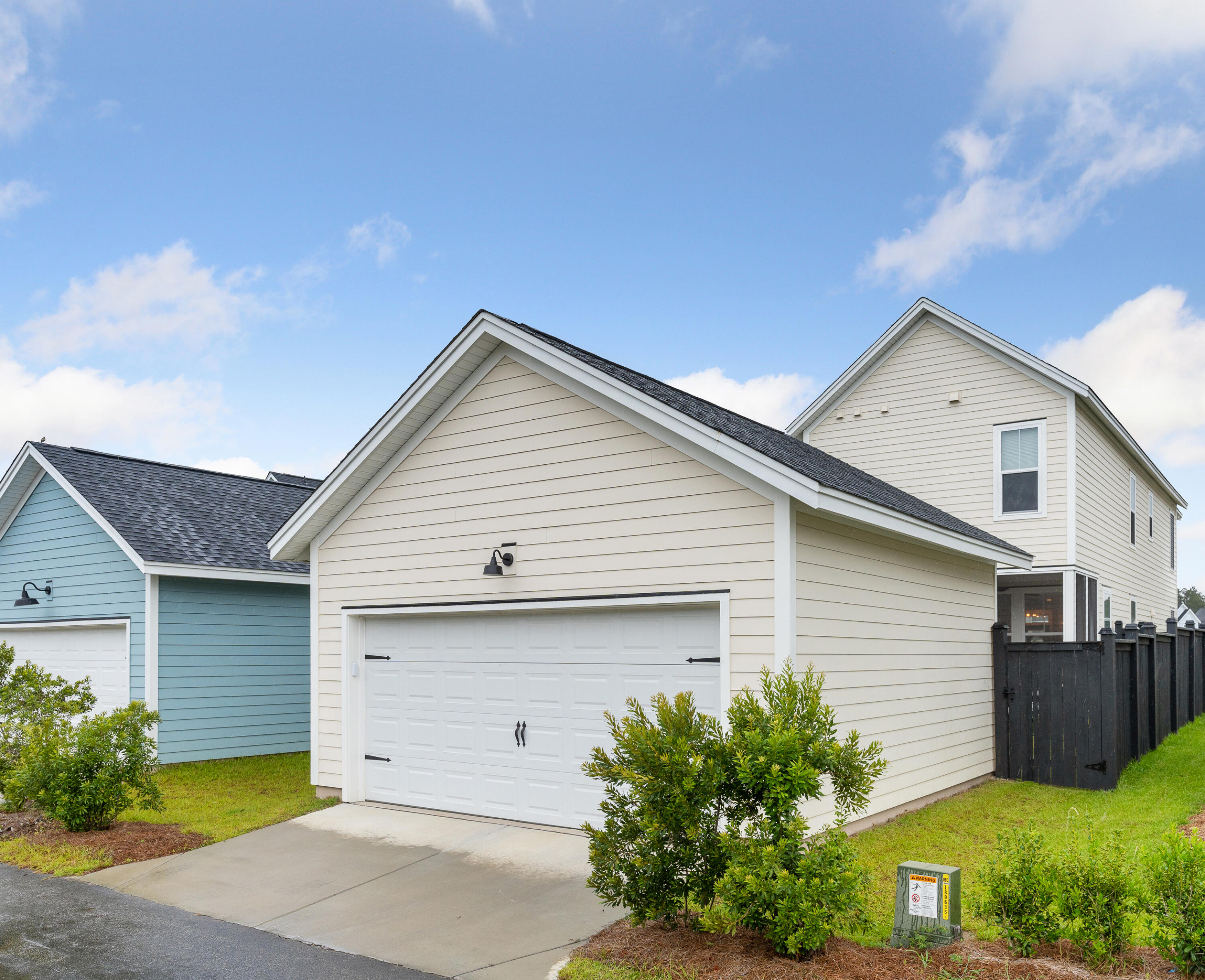311 Baritone Road Summerville, SC 29486 - Photo 34 of 35 Garage 1