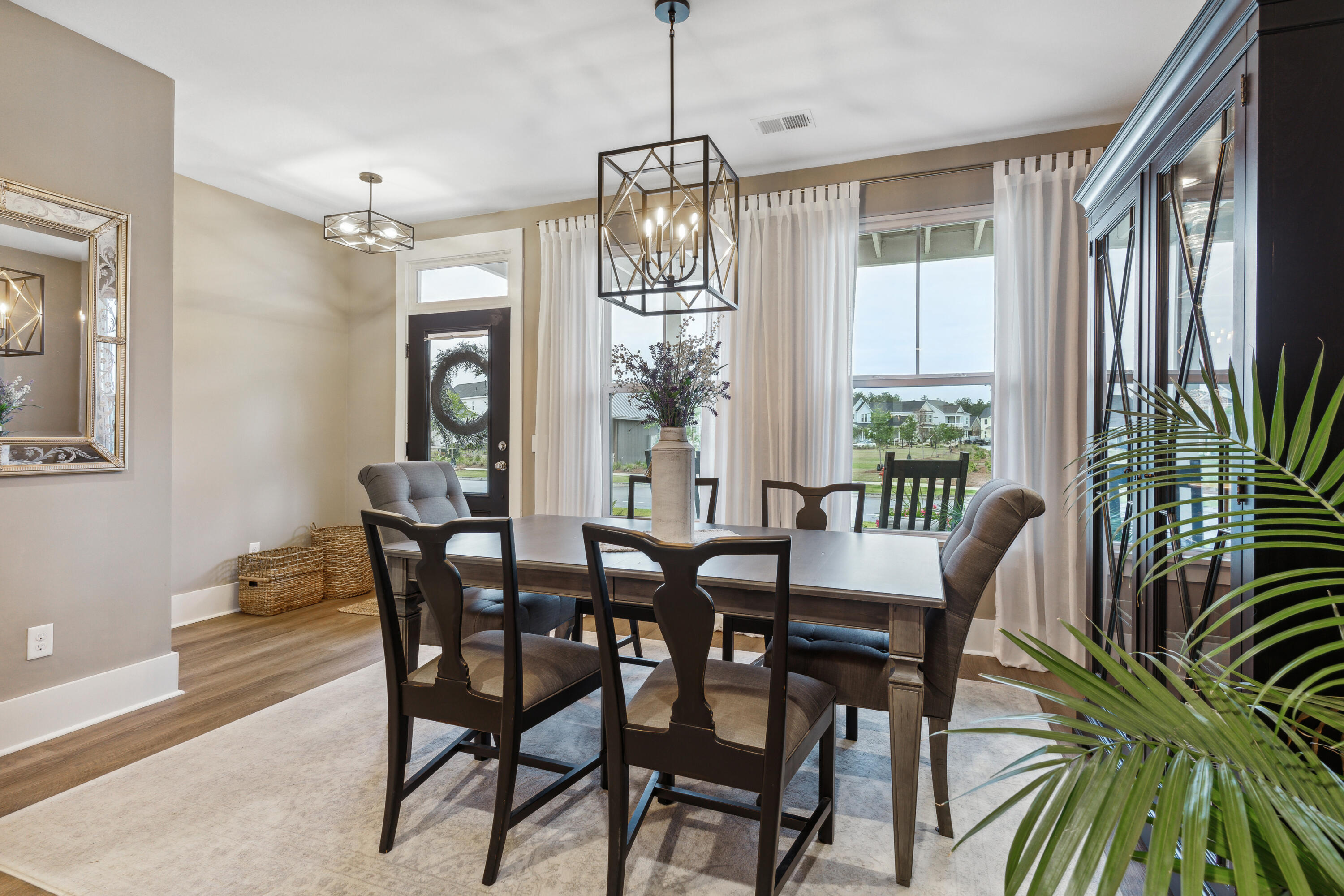 311 Baritone Road Summerville, SC 29486 - Photo 9 of 35 8
