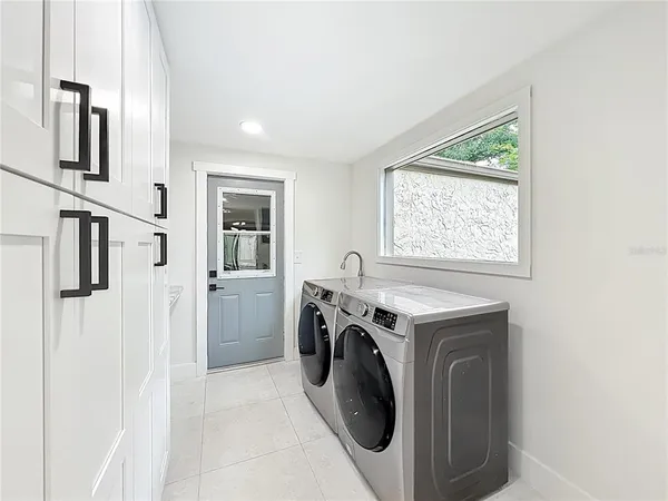 $450,000 | 207 Weeping Elm Lane, Longwood, FL 32779