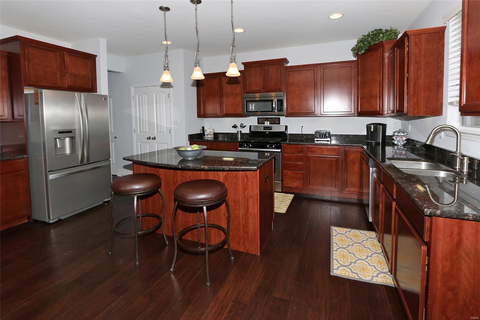 428 Maple Rise Path Chesterfield, MO 63005 - Photo 13 of 37 Gallery Image 13