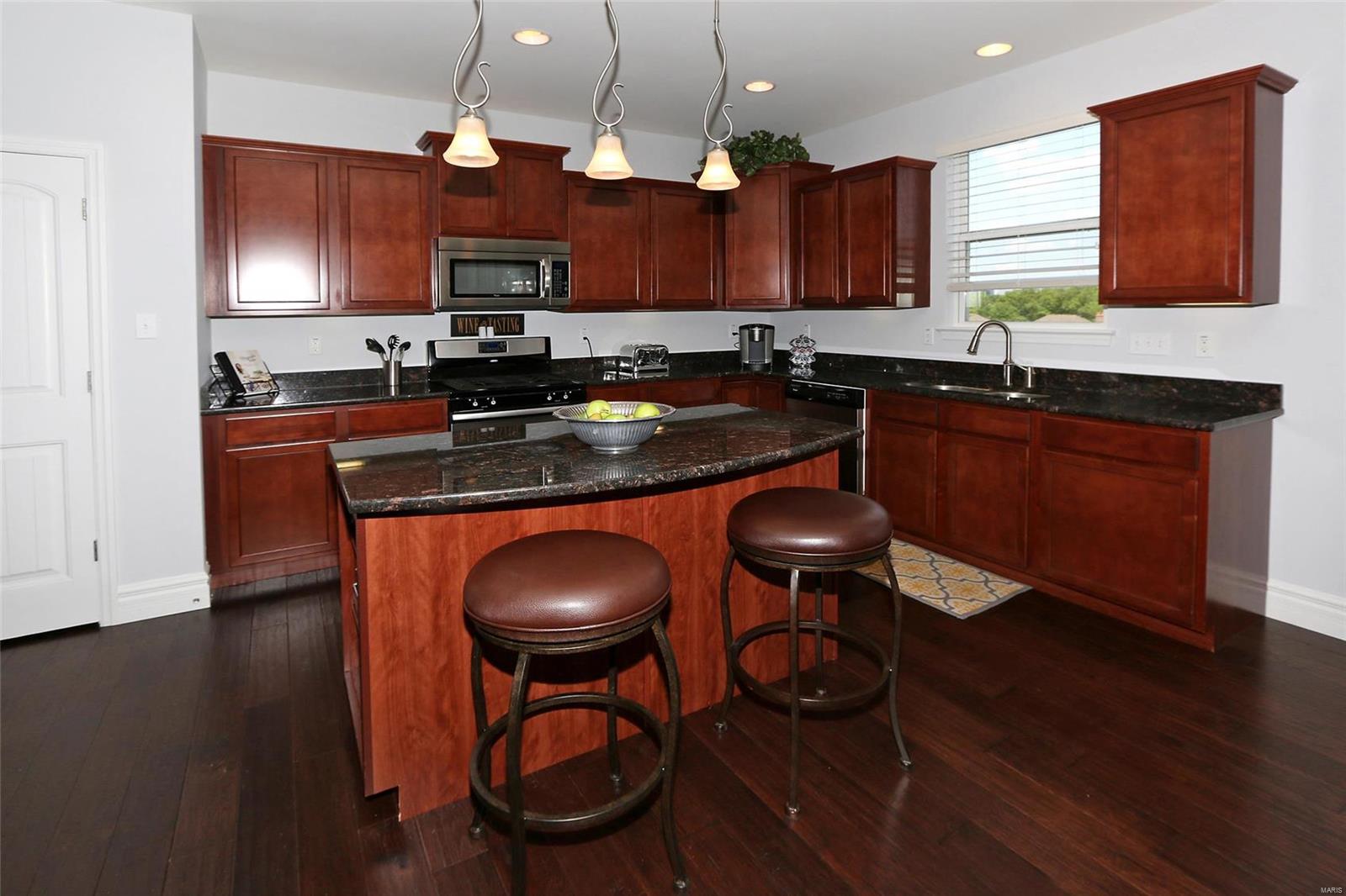 428 Maple Rise Path Chesterfield, MO 63005 - Photo 14 of 37 Gallery Image 14