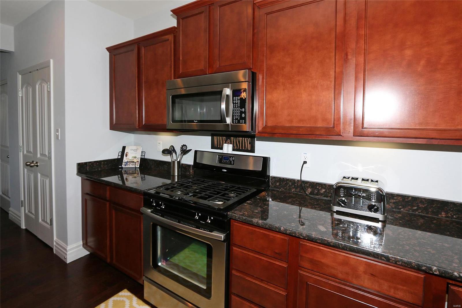 428 Maple Rise Path Chesterfield, MO 63005 - Photo 16 of 37 Gallery Image 16
