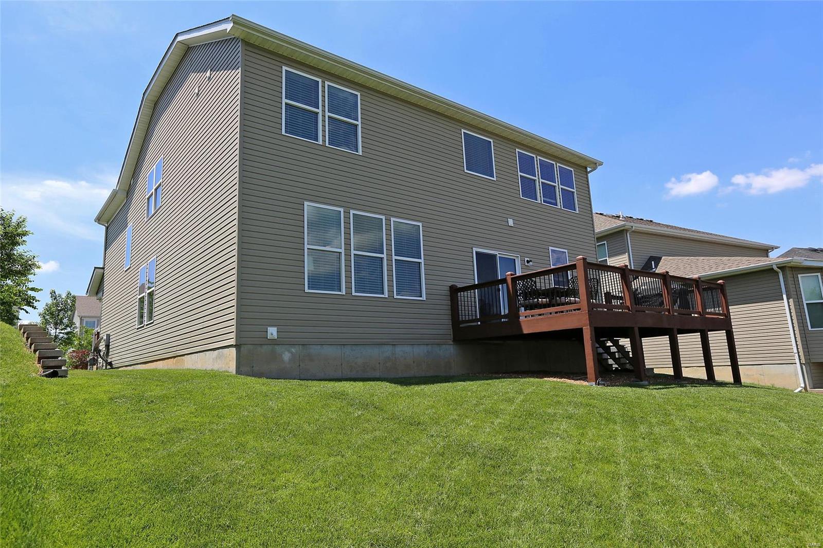 428 Maple Rise Path Chesterfield, MO 63005 - Photo 35 of 37 Gallery Image 35