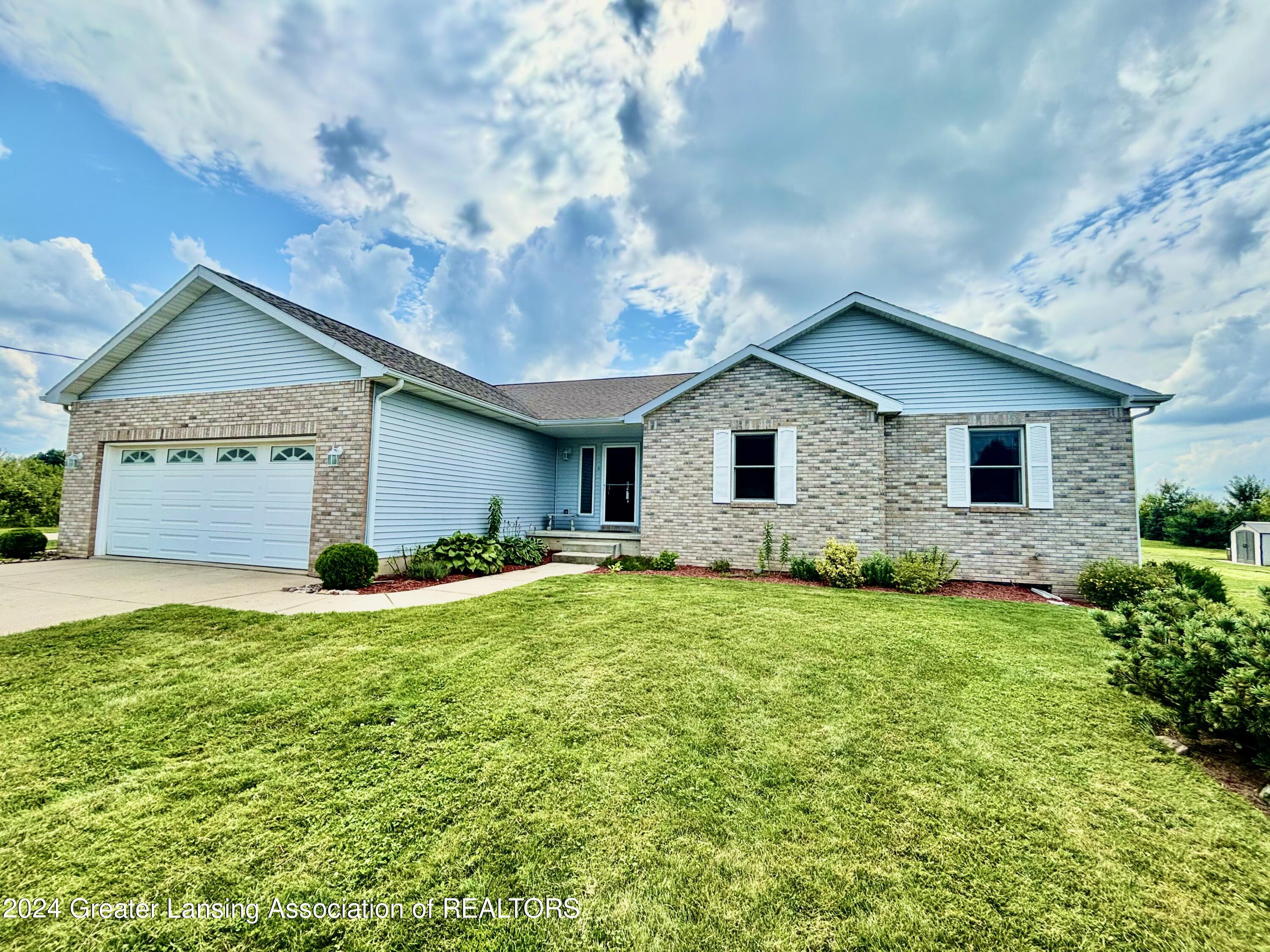 1148 Hawley Road Mason, MI 48854 - Photo 1 of 104 IMG_6058