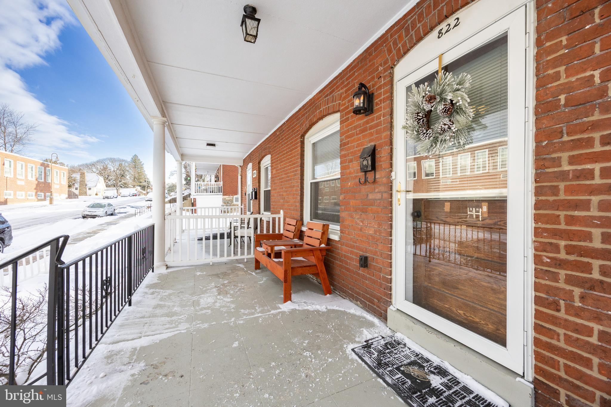 822 Stirling Street Coatesville, PA 19320 - Photo 3 of 30