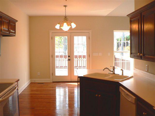 2499 Center Point Road Hendersonville, TN 37075 - Photo 3 of 8 VIEW OF DINING AREA.