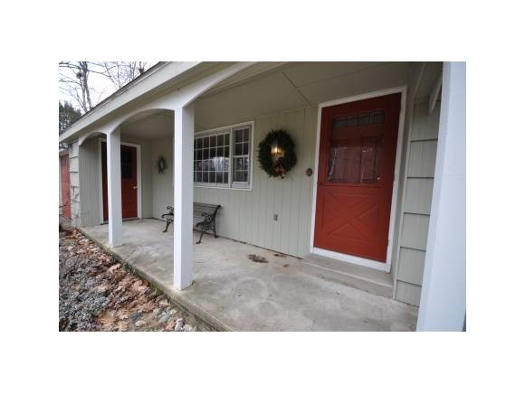61 Edgewood Road Durham, NH 03824 - Photo 1 of 1