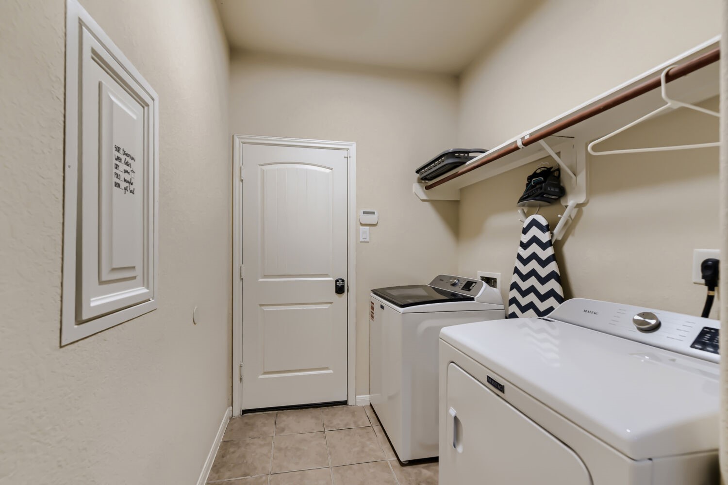 10 Supiro Court Manvel, TX 77578 - Photo 22 of 25 Laundry room