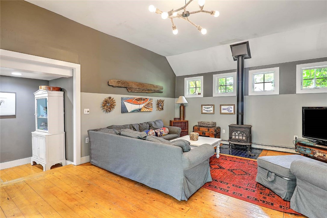 44 Washington Road Barrington, RI 02806 - Photo 24 of 49