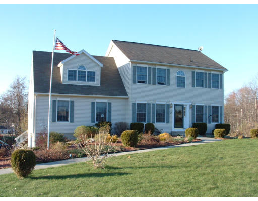 1 Old Farm Road Douglas, MA 01516 - Photo 1 of 6 Gallery Image 1