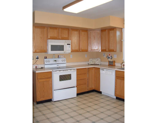 1 Old Farm Road Douglas, MA 01516 - Photo 6 of 6 Gallery Image 6