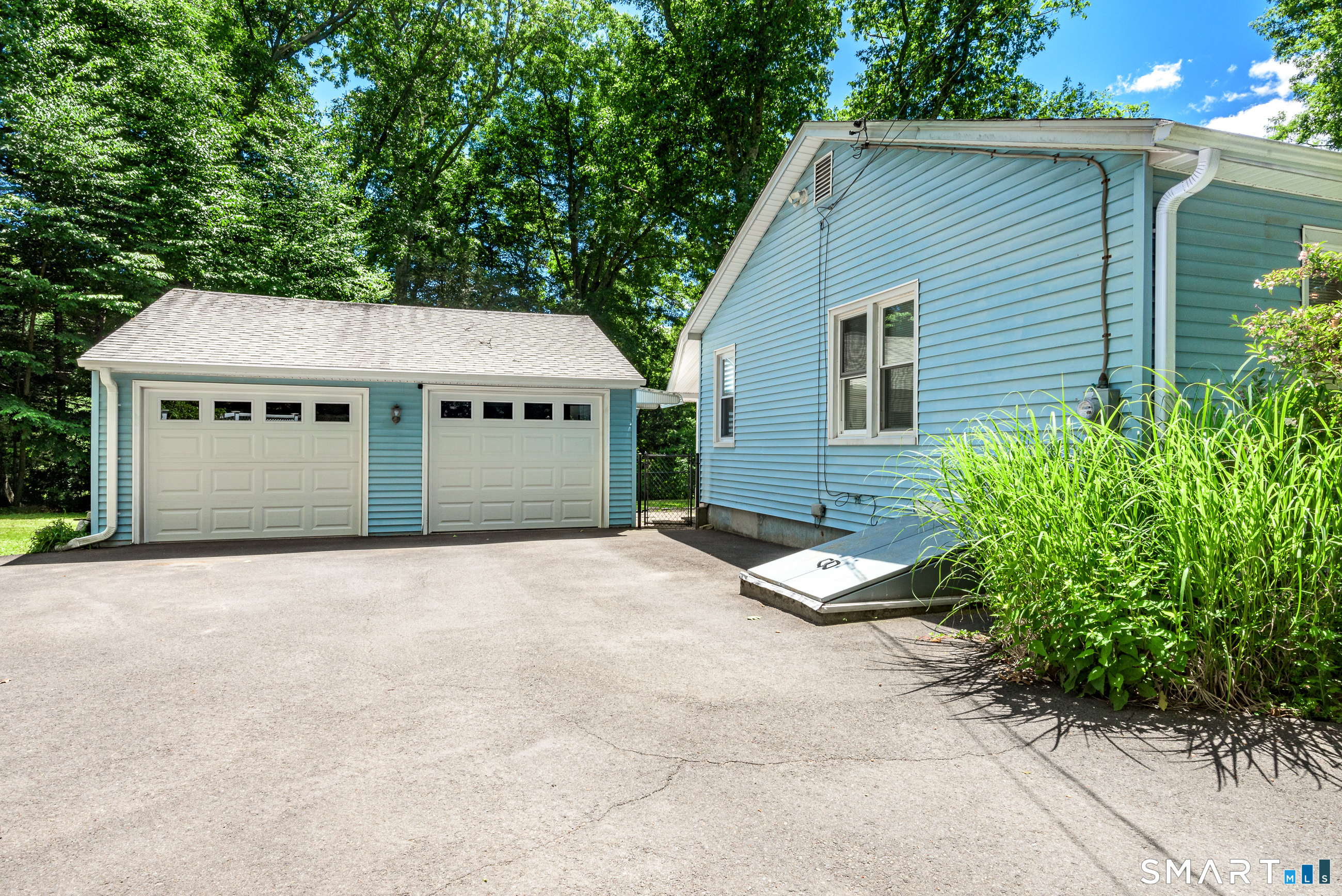 8 Sepous Road Avon, CT 06001 - Photo 33 of 39
