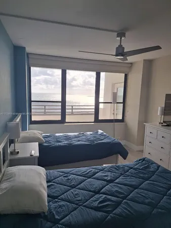 $8,000 | The Alexander, Hollywood, FL 33019