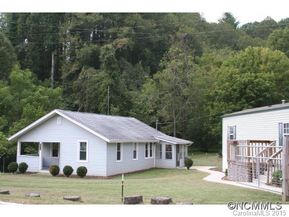 4316 Meadows Town Road Marshall, NC 28753 - Photo 2 of 23 Gallery Image 2