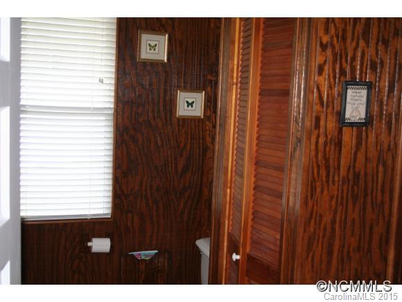 4316 Meadows Town Road Marshall, NC 28753 - Photo 12 of 23 Gallery Image 12