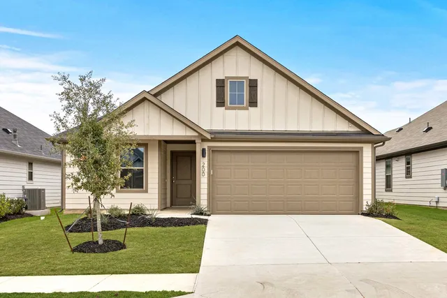 $319,950 | 200 Hidalgo Lane, Elgin, TX 78621