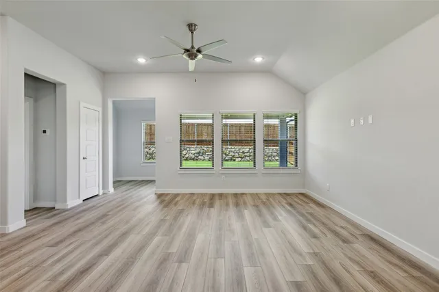 $319,905 | 200 Hidalgo Lane, Elgin, TX 78621