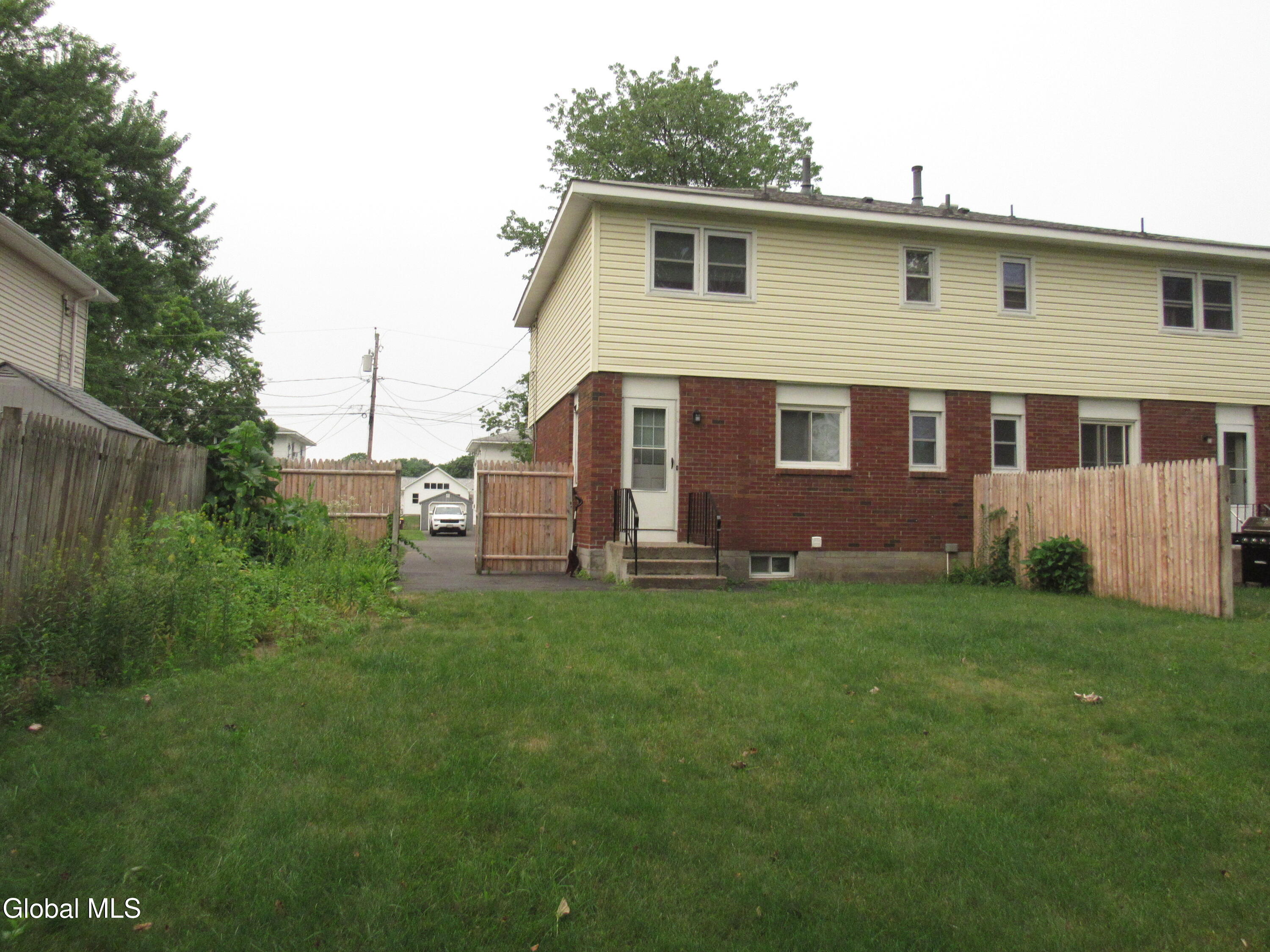 34 B Commodore Street Colonie, NY 12205 - Photo 5 of 23 IMG_1792