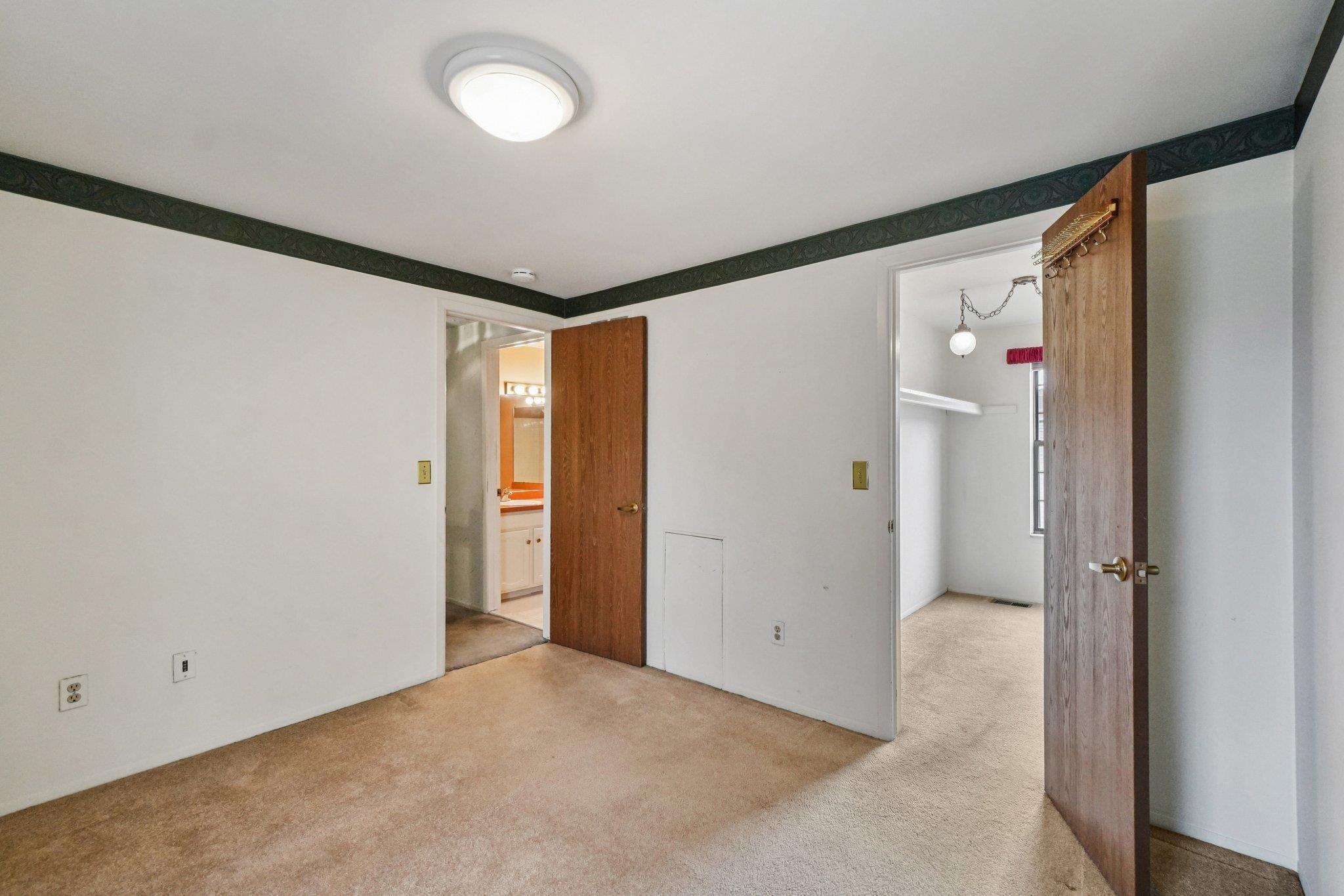 1812 Burning Bush Court Rochester Hills, MI 48309 - Photo 24 of 33