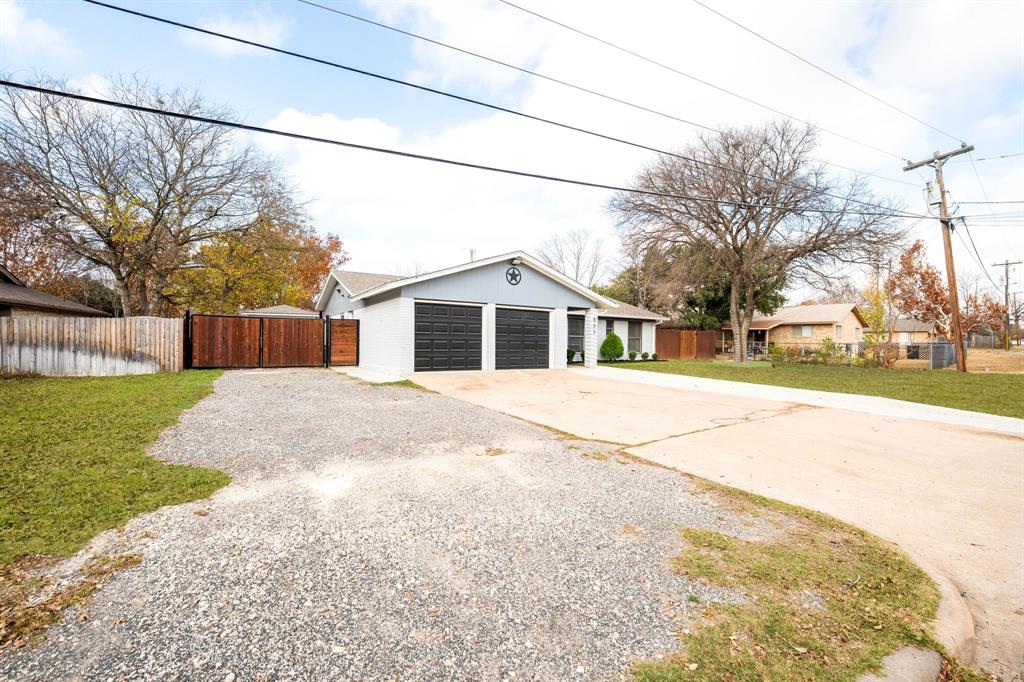 903 Power Road Georgetown, TX 78628 - Photo 2 of 27