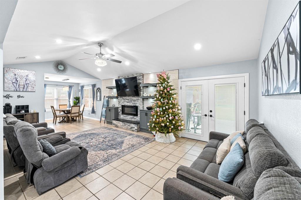 903 Power Road Georgetown, TX 78628 - Photo 5 of 27