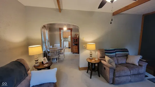 $300,000 | 479 South Avon Avenue, Avon, IN 46123