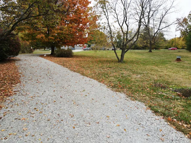 $300,000 | 479 South Avon Avenue, Avon, IN 46123