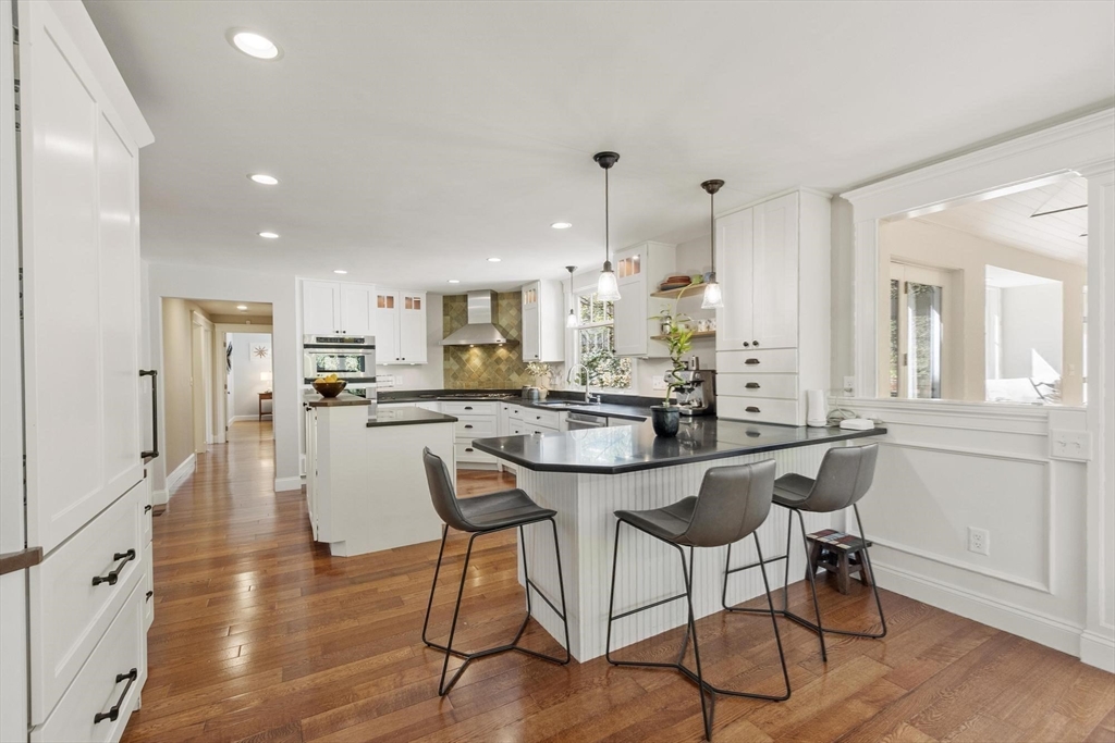 16 Hastings Road Lexington, MA 02421 - Photo 12 of 40 Gallery Image 12