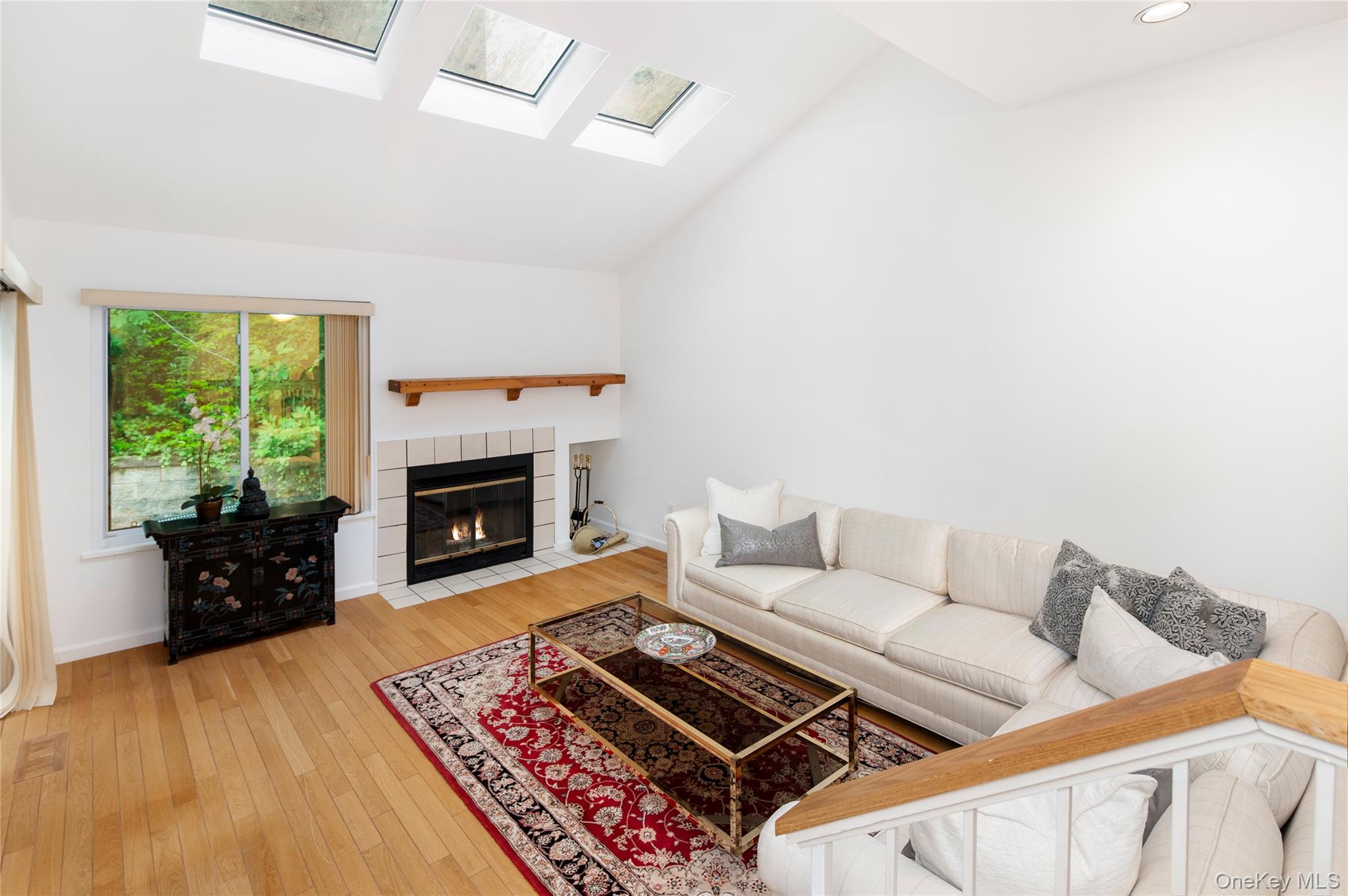 110 Woods End Road Chappaqua, NY 10514 - Photo 8 of 30