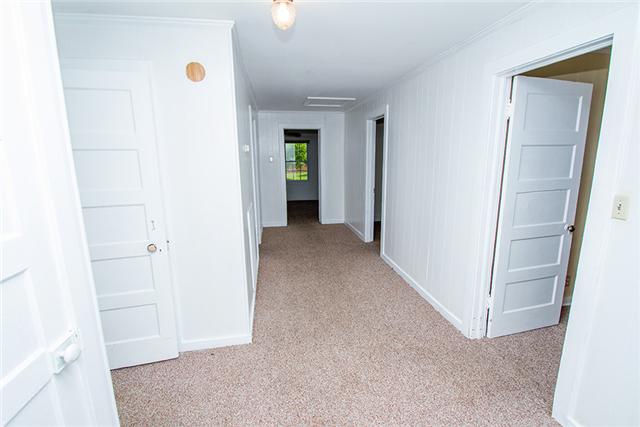 1600 Neelys Bend Road Madison, TN 37115 - Photo 12 of 20 Hallway