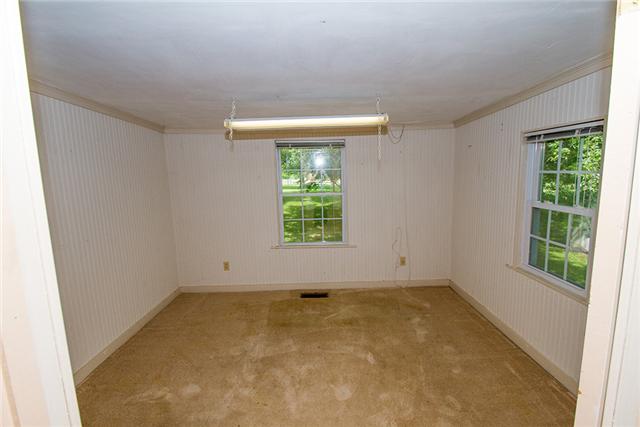 1600 Neelys Bend Road Madison, TN 37115 - Photo 15 of 20 Second room behind bedroom