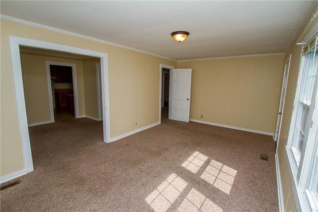 1600 Neelys Bend Road Madison, TN 37115 - Photo 7 of 20 Living room looking into dining room