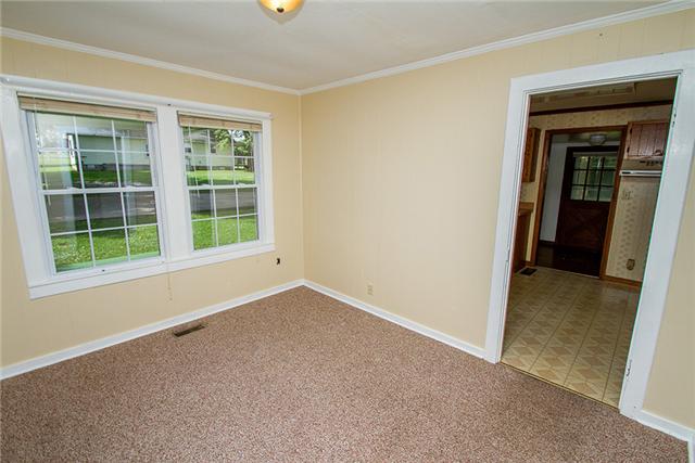 1600 Neelys Bend Road Madison, TN 37115 - Photo 8 of 20 Dining room with large picture window