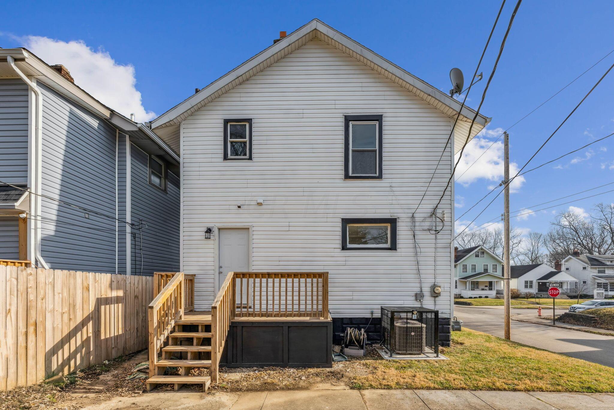 725 Berkeley Road Columbus, OH 43205 - Photo 13 of 57 12-web-or-mls-725-berkeley-rd
