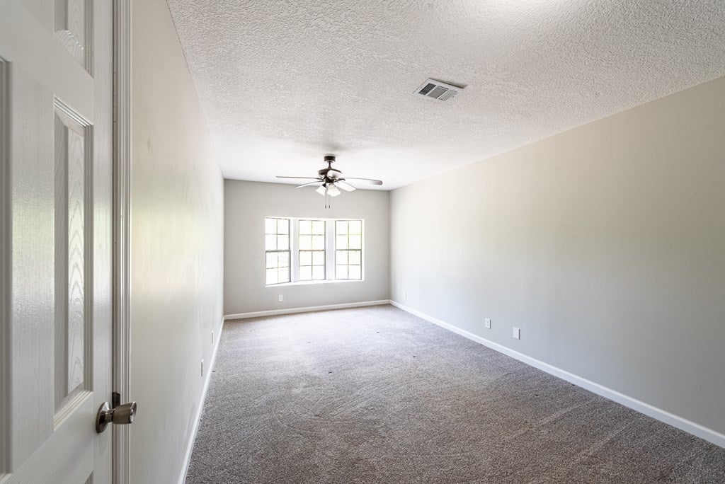 4204 Beaver Run Road Valdosta, GA 31601 - Photo 21 of 28 Gallery Image 21