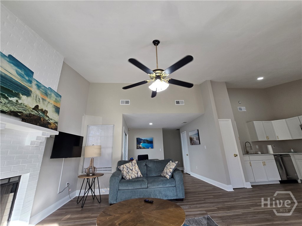 7308 Garfield Street Savannah, GA 31406 - Photo 4 of 25