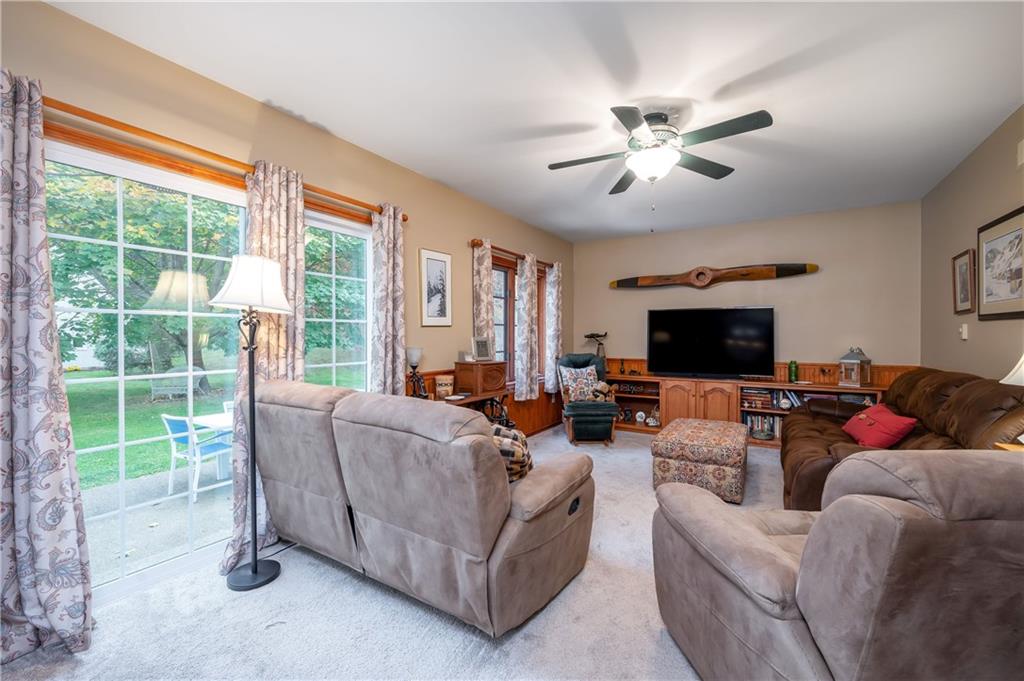 240 Manor Road Wexford, PA 15090 - Photo 9 of 21