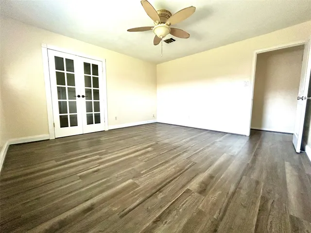 $2,200 | 1602 Dixie Hollow Street, Pearland, TX 77581