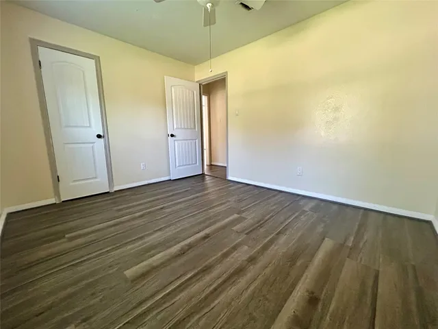 $2,200 | 1602 Dixie Hollow Street, Pearland, TX 77581