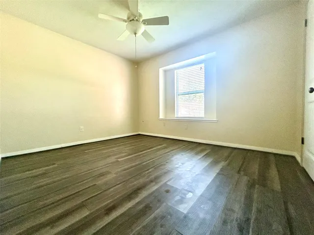 $2,200 | 1602 Dixie Hollow Street, Pearland, TX 77581