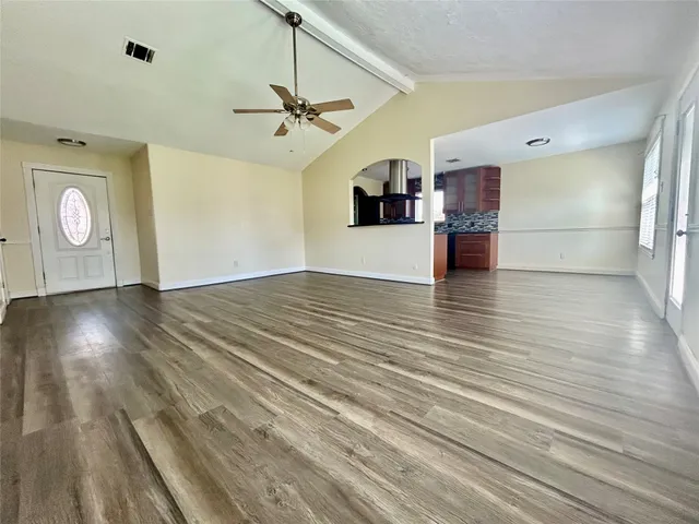 $2,200 | 1602 Dixie Hollow Street, Pearland, TX 77581