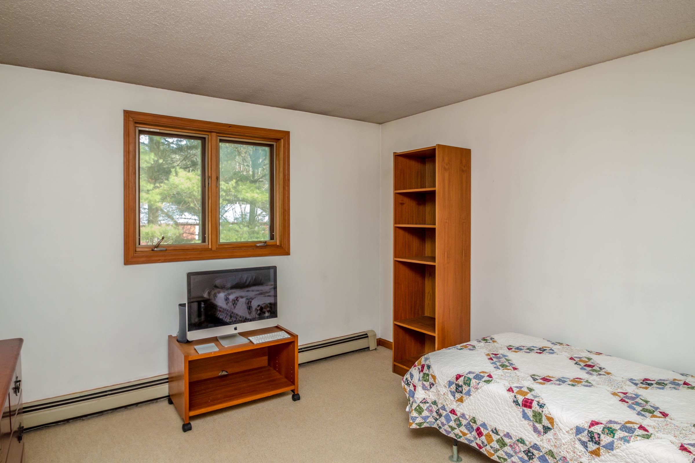 39 Berry Road Harrison, ME 04040 - Photo 5 of 23