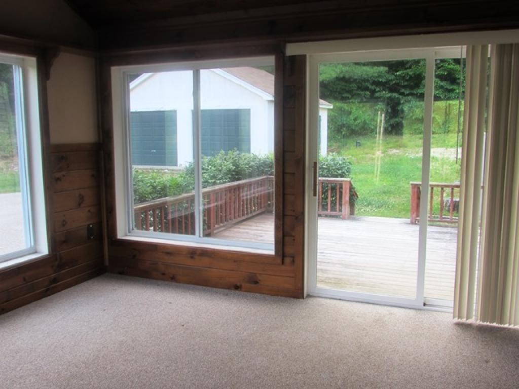 100 Moose Mountain Road Brookfield, NH 03872 - Photo 11 of 23