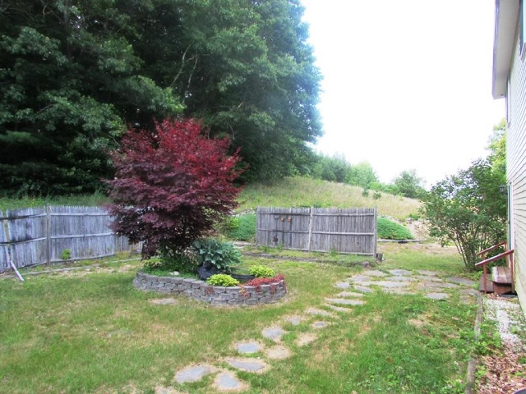 100 Moose Mountain Road Brookfield, NH 03872 - Photo 17 of 23