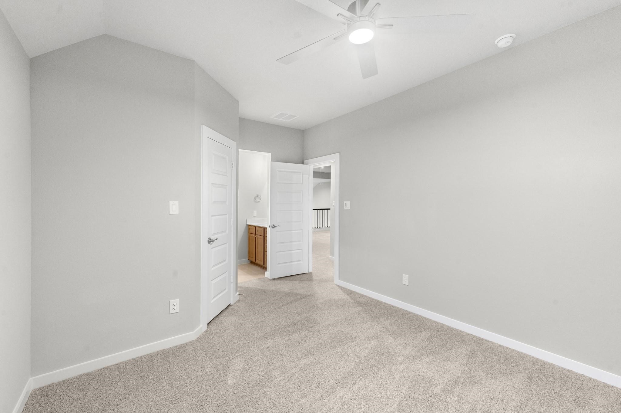 3402 Everglade Lane Rosenberg, TX 77471 - Photo 26 of 37 representative photo