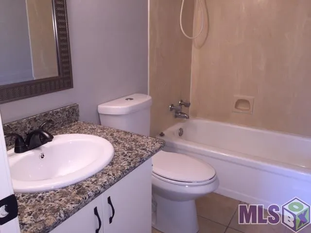 $1,295 | Undisclosed Address, Baton Rouge, LA 70809