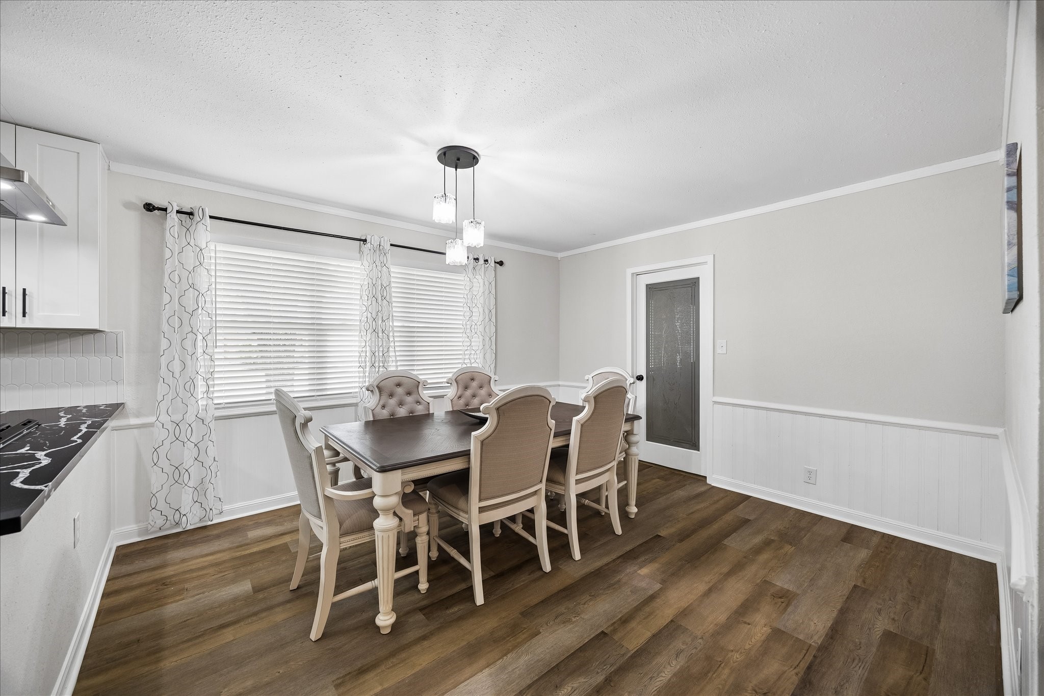 2930 Riata Lane Houston, TX 77080 - Photo 15 of 32
